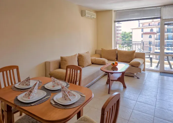 South Vacation ساني بيتش